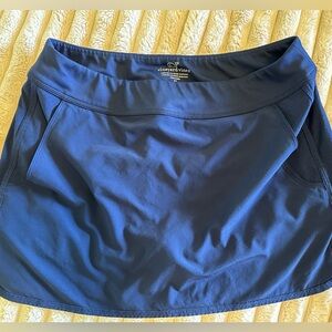 VV skort. Great for everyday wear, tennis, or golf!